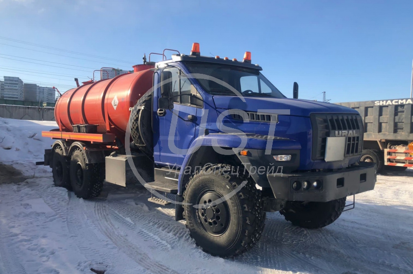 Автоцистерна АКН-10 на шасси Урал NEXT 4320-6952-72Е5