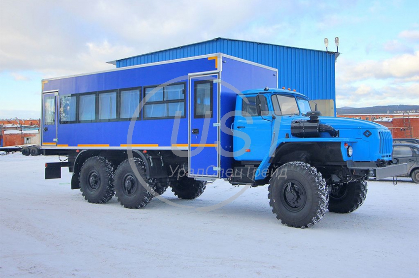 Вахтовый автобус Урал 4320-1912-60Е5 28 мест