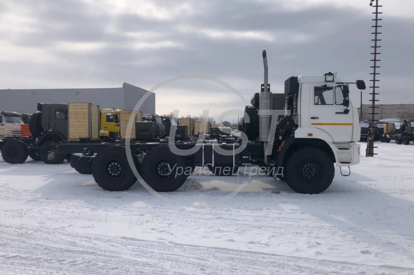 Шасси КАМАЗ 43118-3938-48(A5)