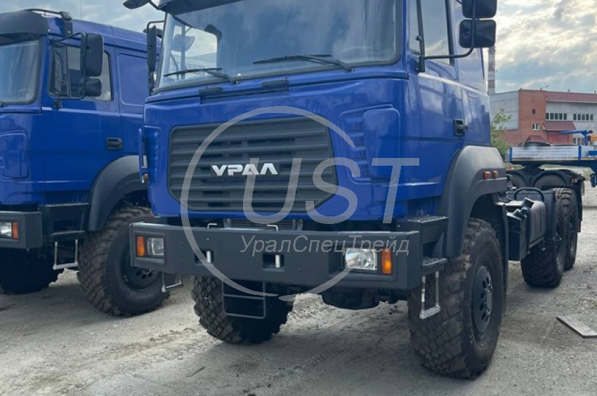 Седельный тягач Урал 44202-3511-82Е5