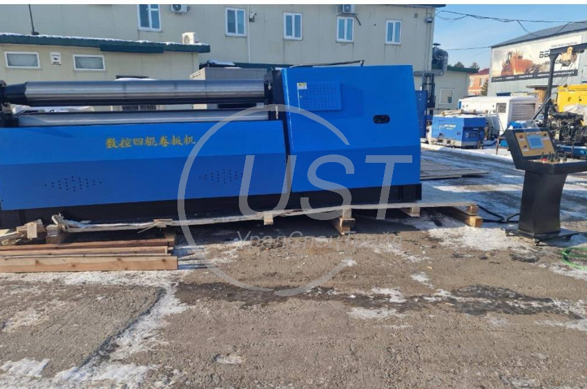 Гидравлический 4-валковый гибочный станок W12-12x2500 б/у